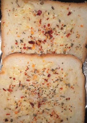 A picture of Garlic bread.