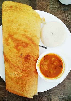 A picture of Dosa.