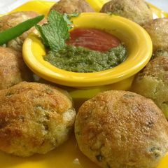 Stuffed baked rava cutlete A picture of Stuffed baked rava cutlete.