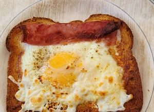 Una foto de Toast fácil de desayuno