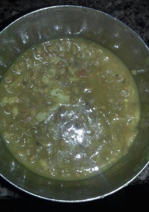 A picture of Green Moong Dal Makhani.