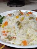 Arroz blanco con verduras
