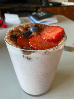 Una foto de Smoothie arándanos y fresa