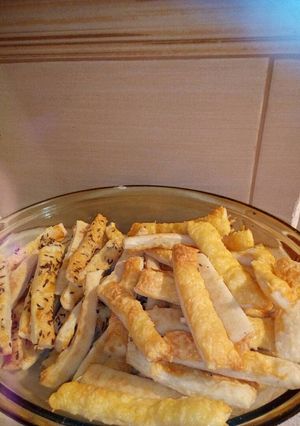 Egyszerű leveles sajtos recept fotója
