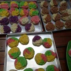 A picture of Bolu kukus mawar.