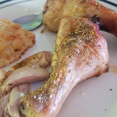 A picture of Oven Baked Drumsticks.