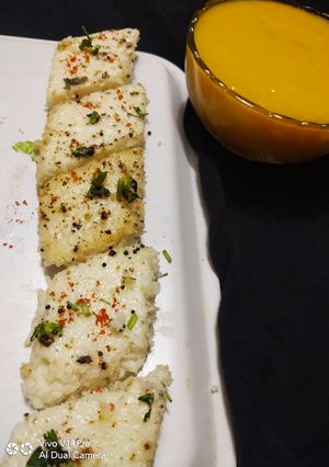 ઇદડા (idada recipe in Gujarati) રેસીપી મુખ્ય ફોટો