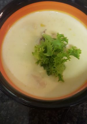 A picture of Chicken soup.