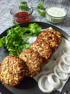 राजमा ओट्स कबाब (Rajma oats kabab recipe in hindi) रेसिपी मुख्य फोटो