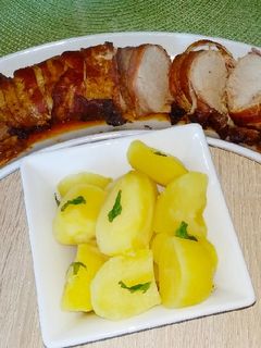 Schweinefilet im Speckmantel mit Champignons und Kartoffeln Rezepthauptbild