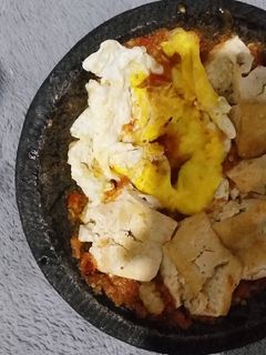 Foto resep Sambal Bawang Terasi untuk penyetan Tahu/Tempe/Terong/Telur dll