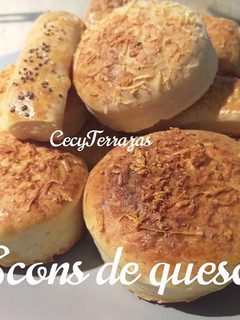Una foto de *Scons de queso*