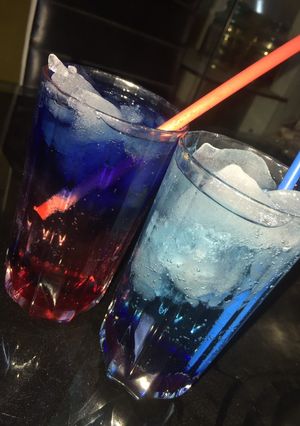 A picture of Electric lemonade.