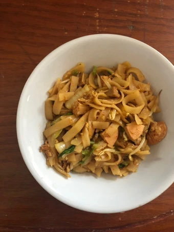 Langkah Gampang Membikin Resep Kwetiau Goreng ala Solaria yang  Bikin Ketagihan Anti Ribet, Menggugah Selera