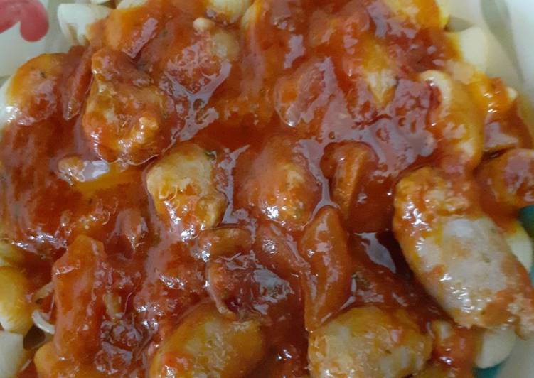 Pipe con sugo di funghi salsiccia pepe..😘😘😋😋😜😜