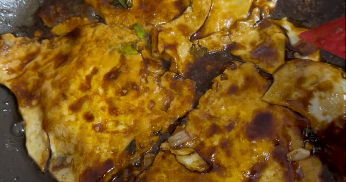 Telur Pontianak Saus Inggris