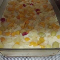 A picture of Graham cracker dessert.