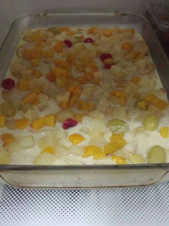 A picture of Graham cracker dessert.