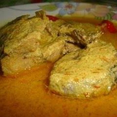 A picture of Chicken Casserole on Coconut Glutinous Spicy Rice🍽🍾🍷🐣🍜🍋🌶.