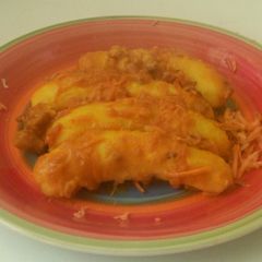 A picture of Banana Whole in wet fried beef.