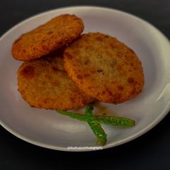A picture of Suran ki Kachori.