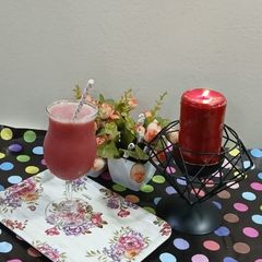 A picture of Pomegranate orange juice.