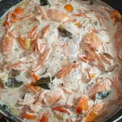 A picture of Tongseng Ayam Santan.