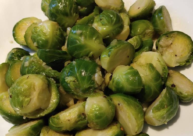 Steps to Make Quick Oyster Sauce Brussels