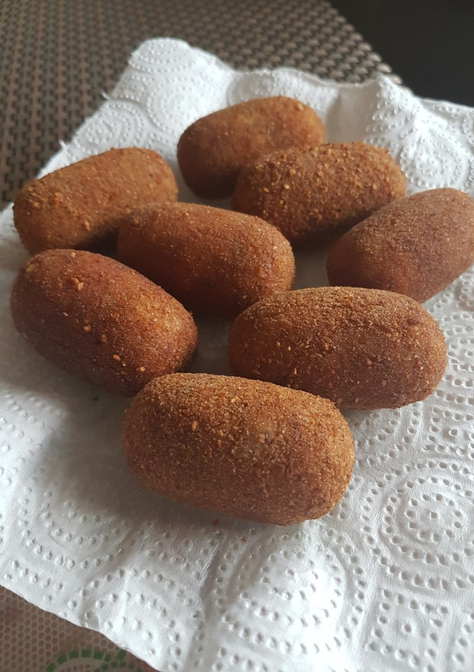 Una foto de Croquetas picanticas de carne res