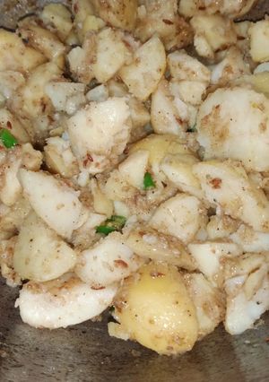 फलाहारी आलू चाट (falahari aloo chat recipe in Hindi) रेसिपी मुख्य फोटो