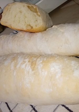 Una foto de Pan baguette