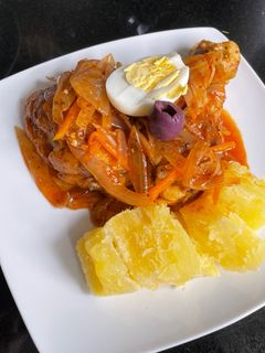 Una foto de Escabeche de pollo