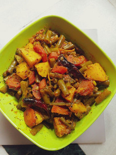 A picture of Beans & potato bhaji.