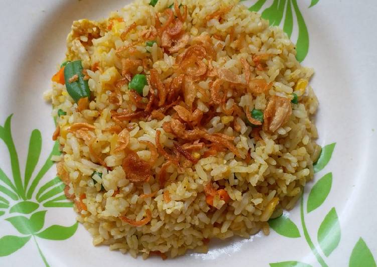 Langkah Mudah untuk Menyiapkan Nasi goreng kari, Bikin Ngiler