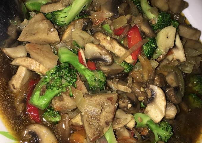 Cara Gampang Membuat Tumis Jamur Lada Hitam yang Bisa Manjain Lidah