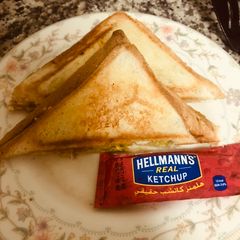 A picture of Boiled egg sandwich.
