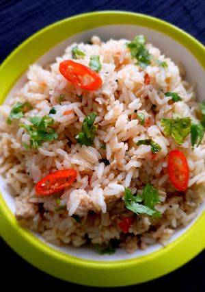 உடனடி முட்டை சாதம்(egg rice recipe in tamil) செய்முறை முக்கிய புகைப்படம்