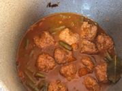 Una foto de chicharos en olla gm