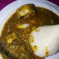 A picture of Semo/dry okro with Tamba pap.