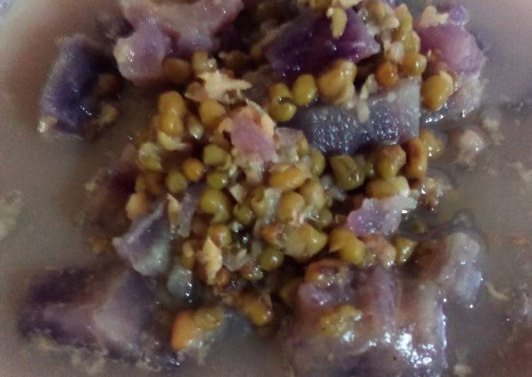 Kolak kacang hijau ubi ungu