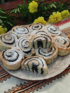Фото Сіннабони з маком.