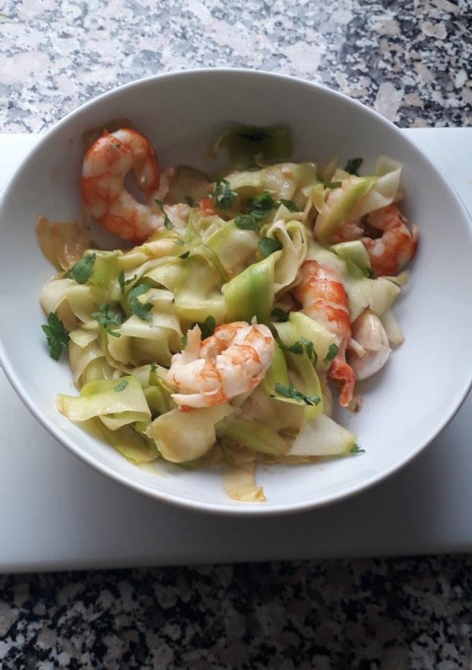 Una foto de Calabacines con gambas