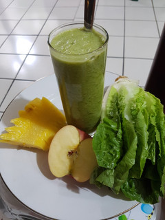Foto resep 368. Jus RAN (Romaine-Apel-Nanas)
