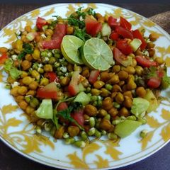 A picture of Sprout Salad.