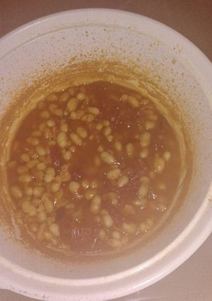 صورة لوصفة ايدام فاصوليا بيضاء.