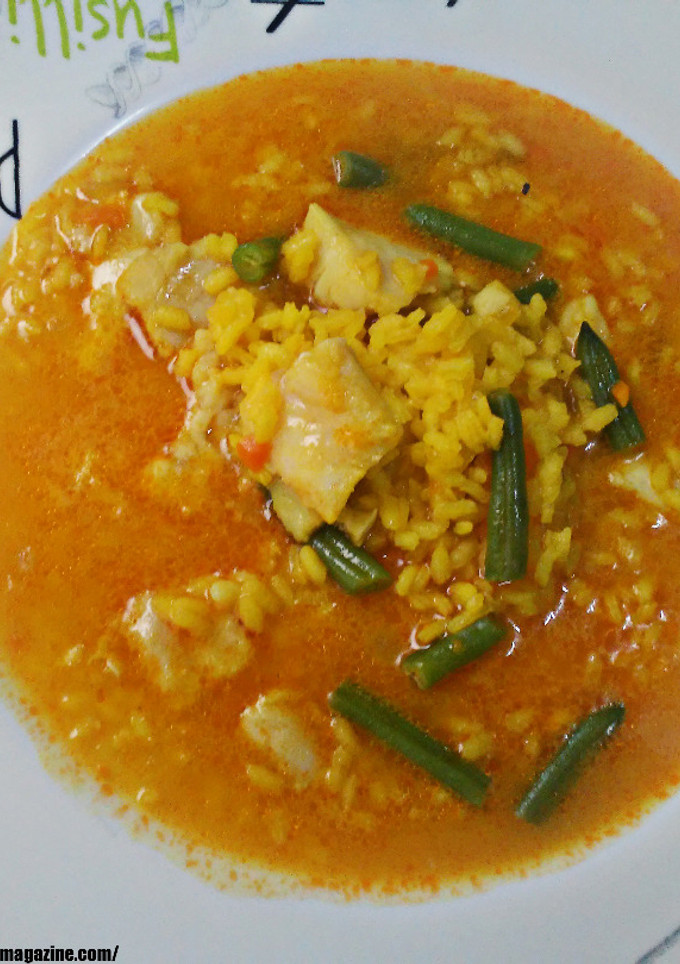 Una foto de Arroz caldoso con merluza y judías verdes