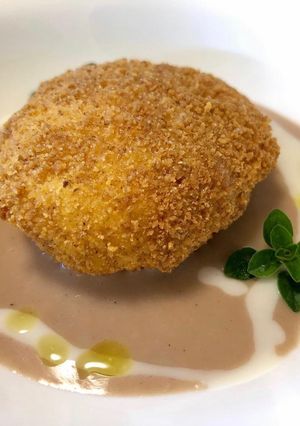 Foto di Uovo croccante con gorgonzola e castagne