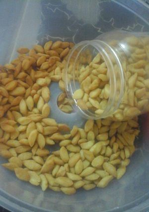 Foto resep Biji ketapang manis renyah SIMPLE
