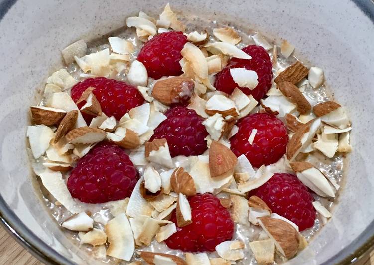 Almond Butter &amp; Coconut Chia Seed Pudding