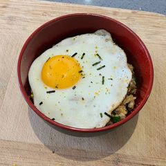 A picture of Savoury Breakfast Oats.